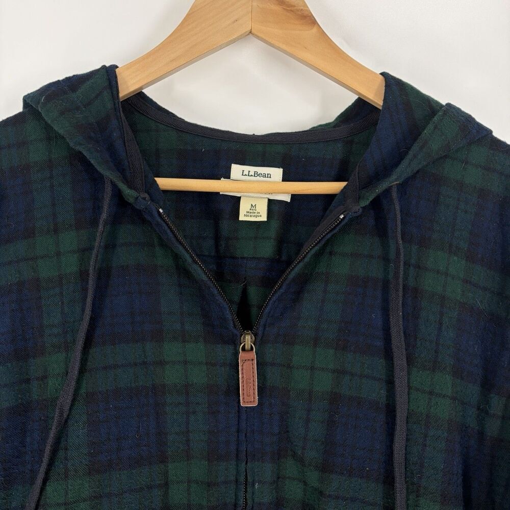 LL Bean Shirt Jacket Size Medium Women Navy Scotch Plaid Flannel Zip Hoodie - Picture 2 of 8